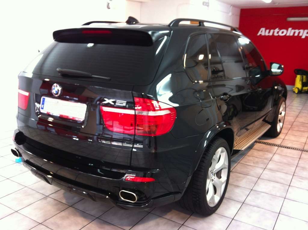 Fotografía de Tratamiento cerámico a un BMW X5: coating bmw x5 1