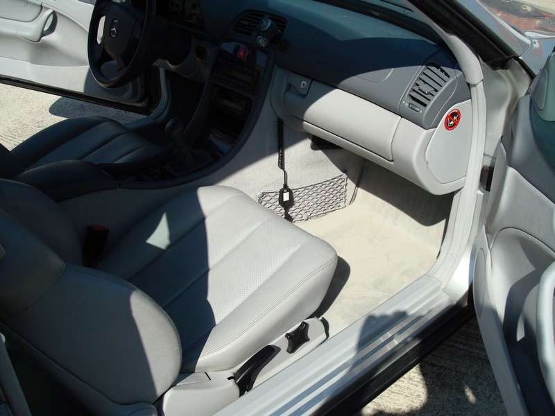 Fotografía de Detallado interior y exterior Mercedes CLK320: detailing completo mercedes clk320 17