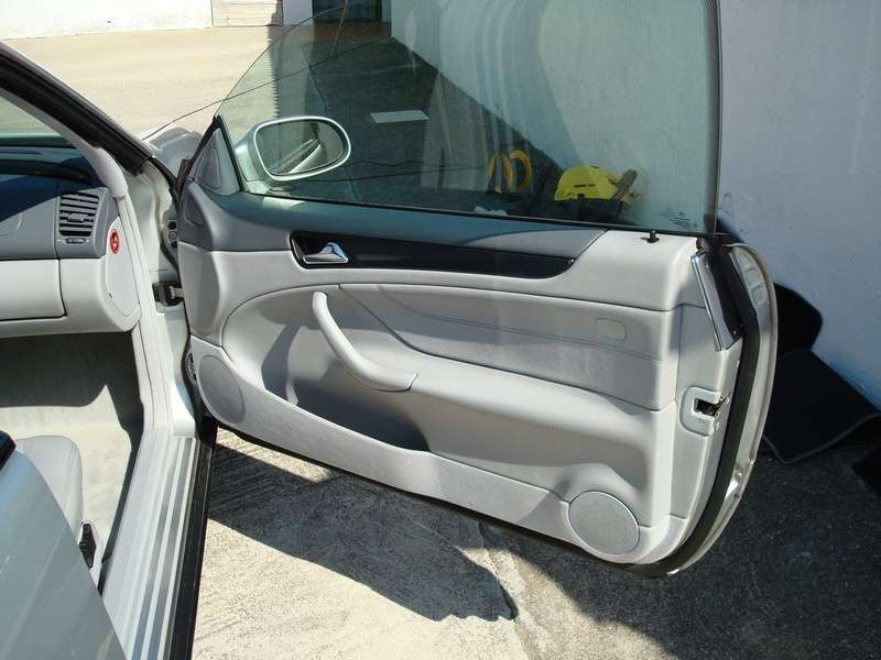 Fotografía de Detallado interior y exterior Mercedes CLK320: detailing completo mercedes clk320 19