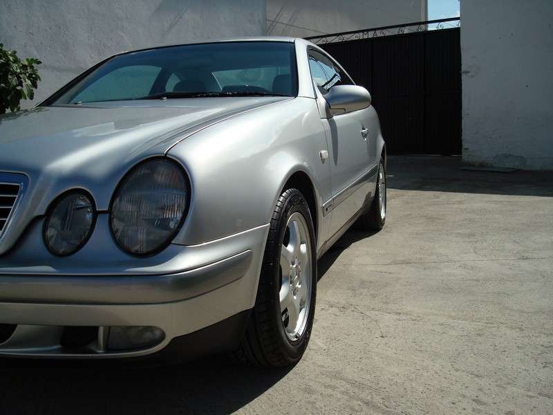 Fotografía de Detallado interior y exterior Mercedes CLK320: detailing completo mercedes clk320 31