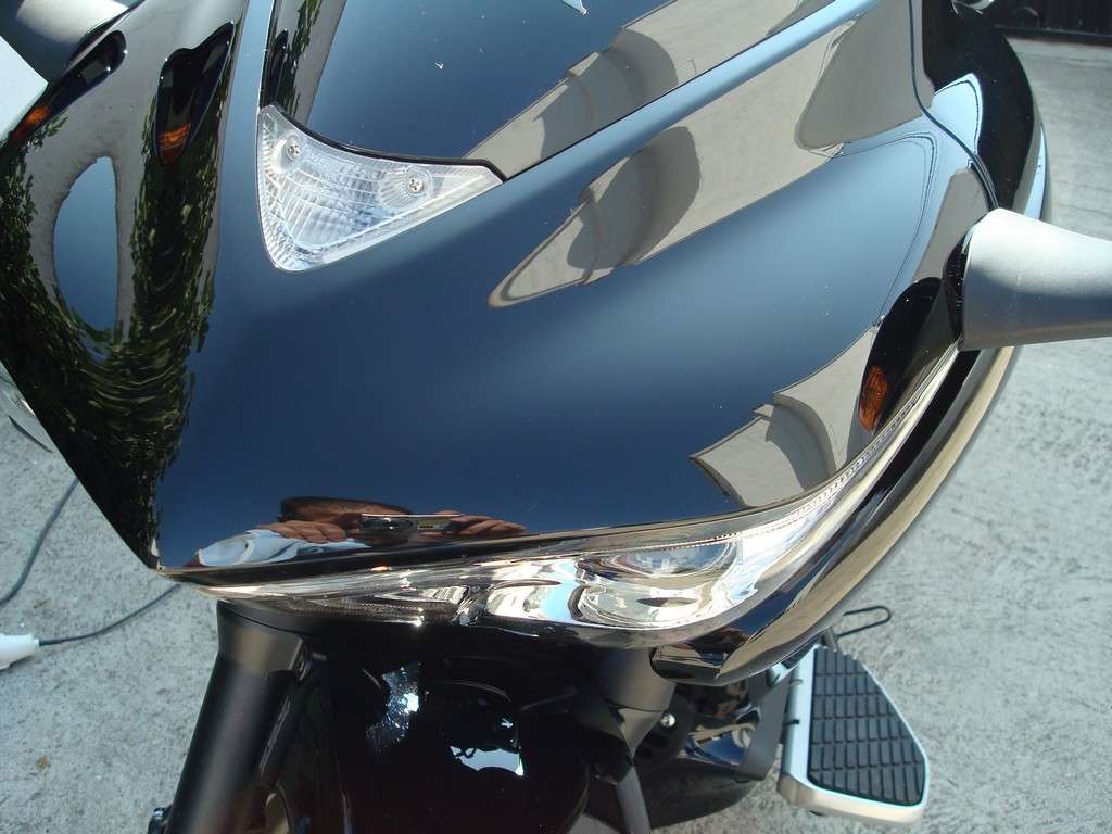Fotografía de Detailing a una moto Honda DN 01: detailing moto honda 19