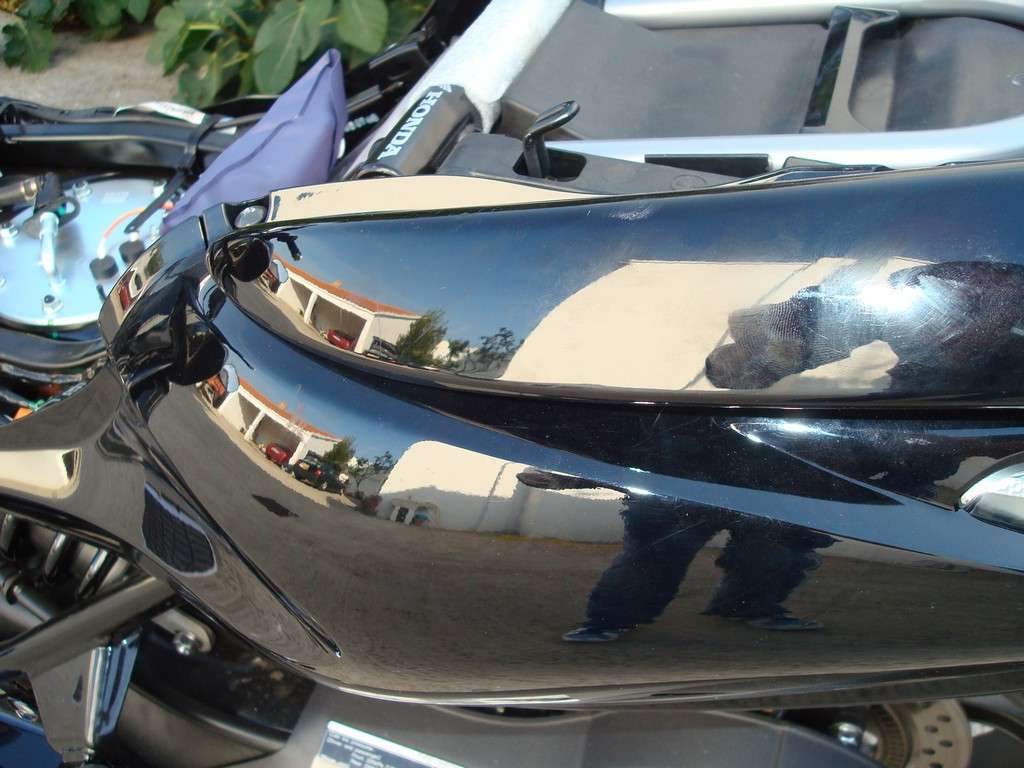 Fotografía de Detailing a una moto Honda DN 01: detailing moto honda 6