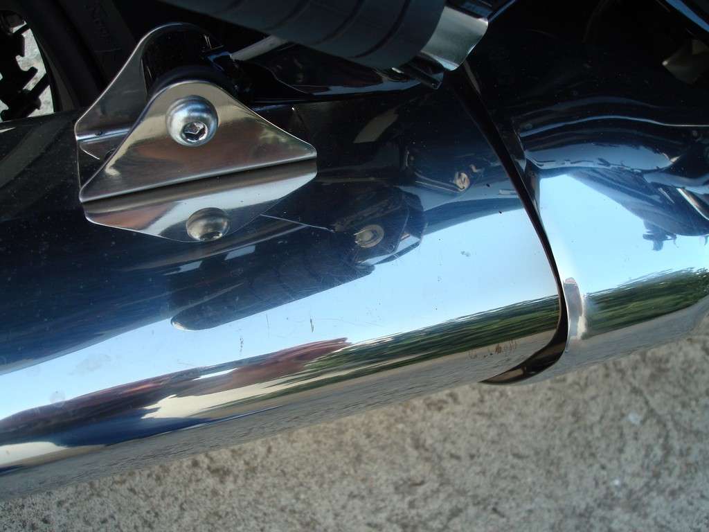Fotografía de Detailing a una moto Honda DN 01: detailing moto honda 8