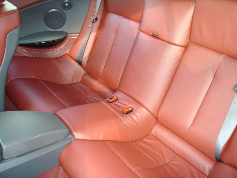 Fotografía de Detallando un BMW 645ci con tapicería de cuero: detallado completo bmw 645ci 26
