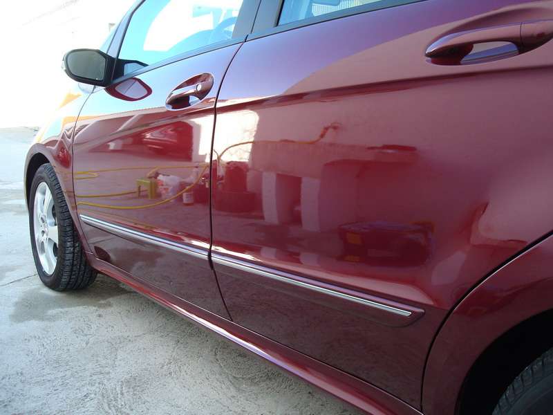 Fotografía de Lavando y eliminando un arañazo a un Mercedes Clase A nuevo: detallado exterior mercedes clase a 16