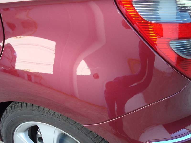 Fotografía de Lavando y eliminando un arañazo a un Mercedes Clase A nuevo: detallado exterior mercedes clase a 2