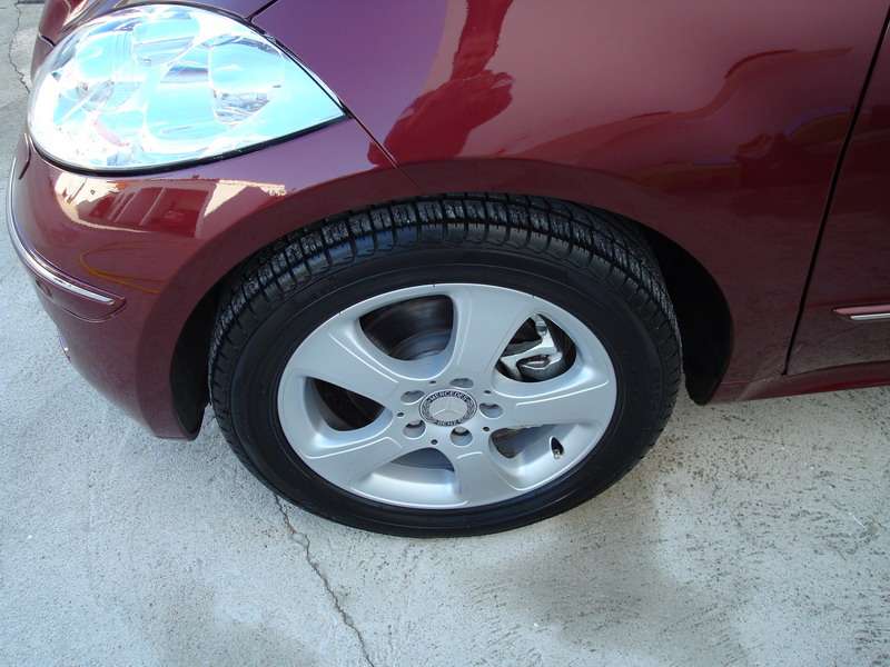 Fotografía de Lavando y eliminando un arañazo a un Mercedes Clase A nuevo: detallado exterior mercedes clase a 20