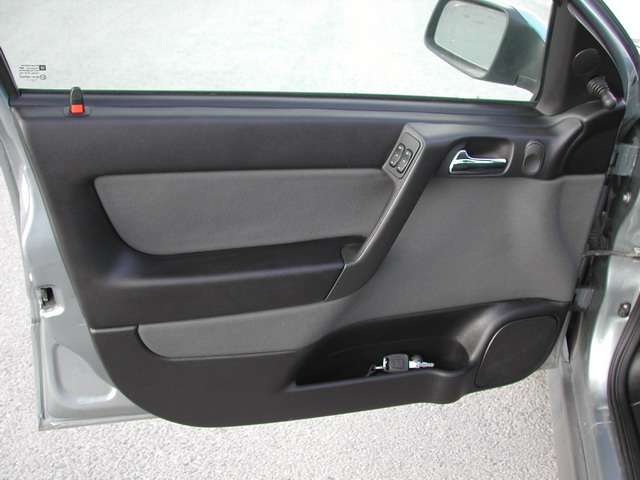 Fotografía de Limpieza interior y protección exterior de Opel Astra: detallado interior open astra 11