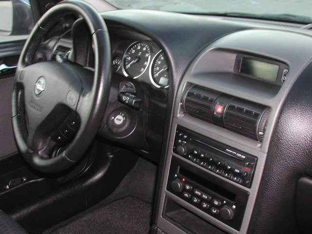 Fotografía de Limpieza interior y protección exterior de Opel Astra: detallado interior open astra 16