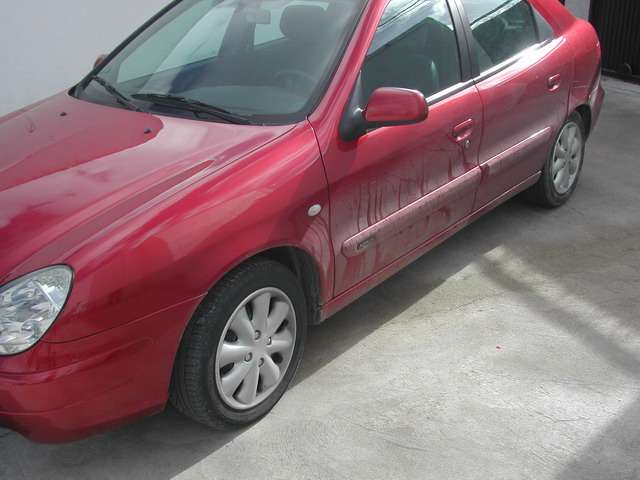 Fotografía de Lavado y encerado Citroën Xsara: lavado y encerado citroen xsara 1