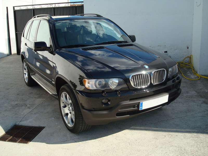 Fotografía de Limpieza de tapicería y tratamiento de cuero a un BMW X5: limpieza interior bmw x5 9