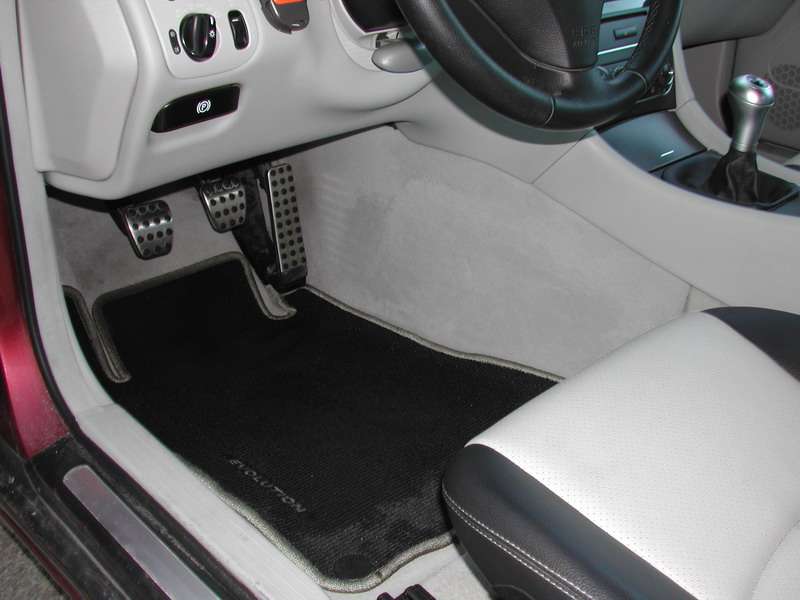 Fotografía de Limpieza de tapicería y acondicionado de cuero Mercedes C200: limpieza interior mercedes c200 9