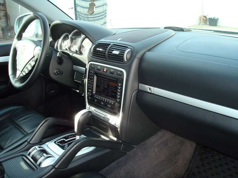 Fotografía de Limpieza de tapicería y tratamiento de cuero a un Porsche Cayenne: limpieza interior porsche cayenne 16