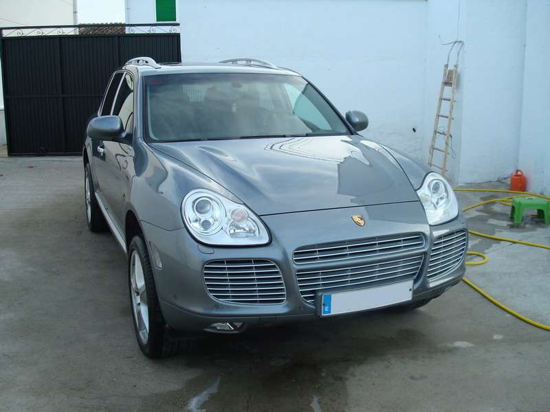 Fotografía de Limpieza de tapicería y tratamiento de cuero a un Porsche Cayenne: limpieza interior porsche cayenne 27