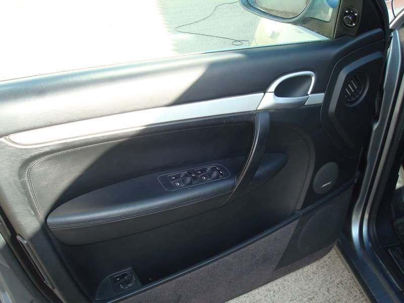 Fotografía de Limpieza de tapicería y tratamiento de cuero a un Porsche Cayenne: limpieza interior porsche cayenne 4