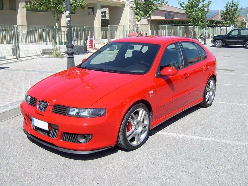 Fotografía de Pulido y encerado SEAT León: pulido seat leon 24