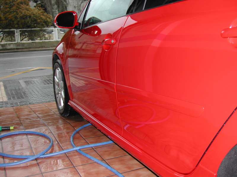 Fotografía de Puliendo y sellando un VW Golf IV: pulido vw golf iv 15