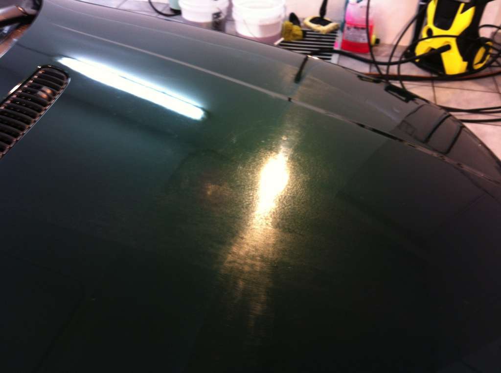 Fotografía de Pulido y recubrimiento cerámico a un BMW 320d: pulido y tratamiento ceramico bmw320d 1