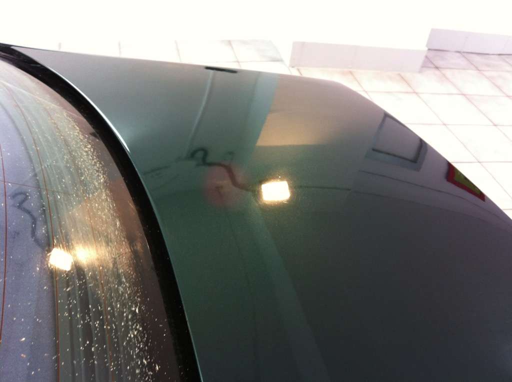 Fotografía de Pulido y recubrimiento cerámico a un BMW 320d: pulido y tratamiento ceramico bmw320d 12