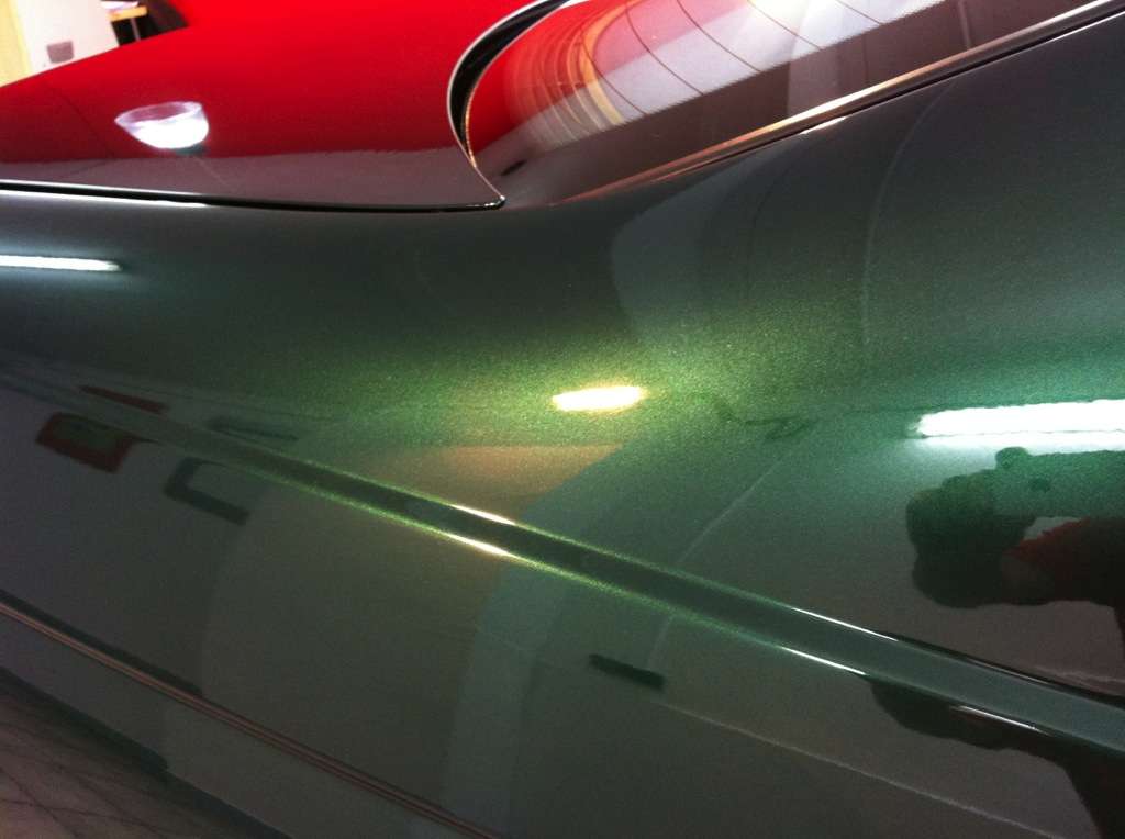 Fotografía de Pulido y recubrimiento cerámico a un BMW 320d: pulido y tratamiento ceramico bmw320d 34