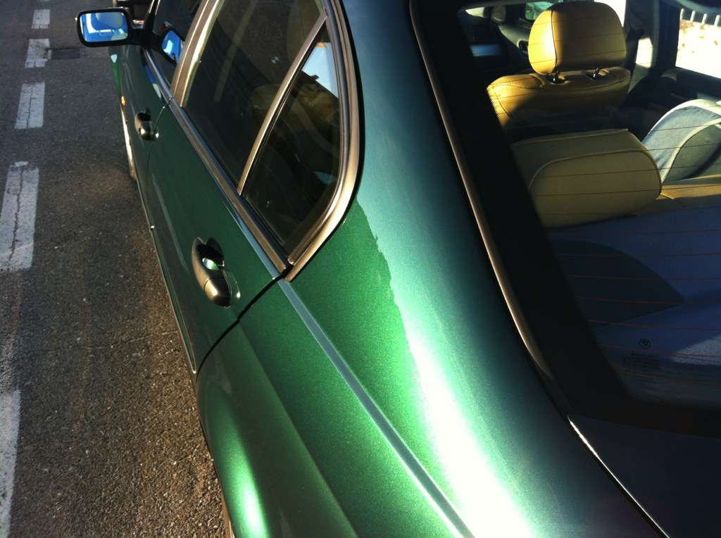 Fotografía de Pulido y recubrimiento cerámico a un BMW 320d: pulido y tratamiento ceramico bmw320d 39