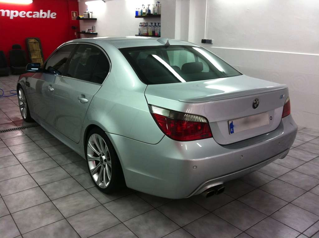 Fotografía de Puliendo, encerando y tratando el cuero de un BMW 530d: puliendo encerando y tratando el curso bmw 530d 25