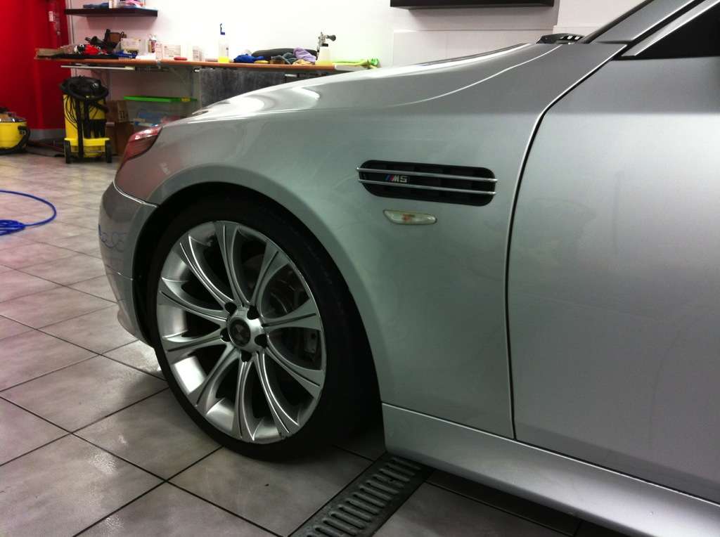 Fotografía de Puliendo, encerando y tratando el cuero de un BMW 530d: puliendo encerando y tratando el curso bmw 530d 28