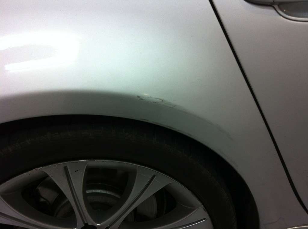 Fotografía de Puliendo, encerando y tratando el cuero de un BMW 530d: puliendo encerando y tratando el curso bmw 530d 3