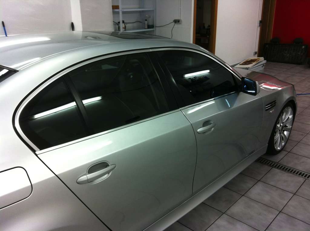 Fotografía de Puliendo, encerando y tratando el cuero de un BMW 530d: puliendo encerando y tratando el curso bmw 530d 32