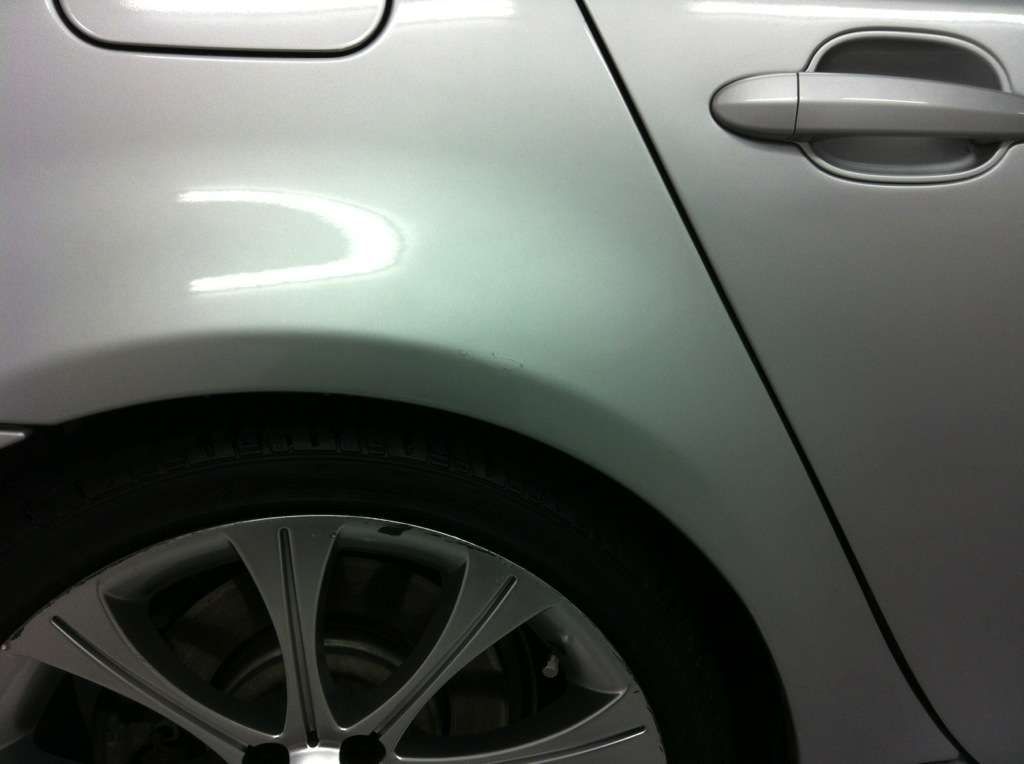 Fotografía de Puliendo, encerando y tratando el cuero de un BMW 530d: puliendo encerando y tratando el curso bmw 530d 37