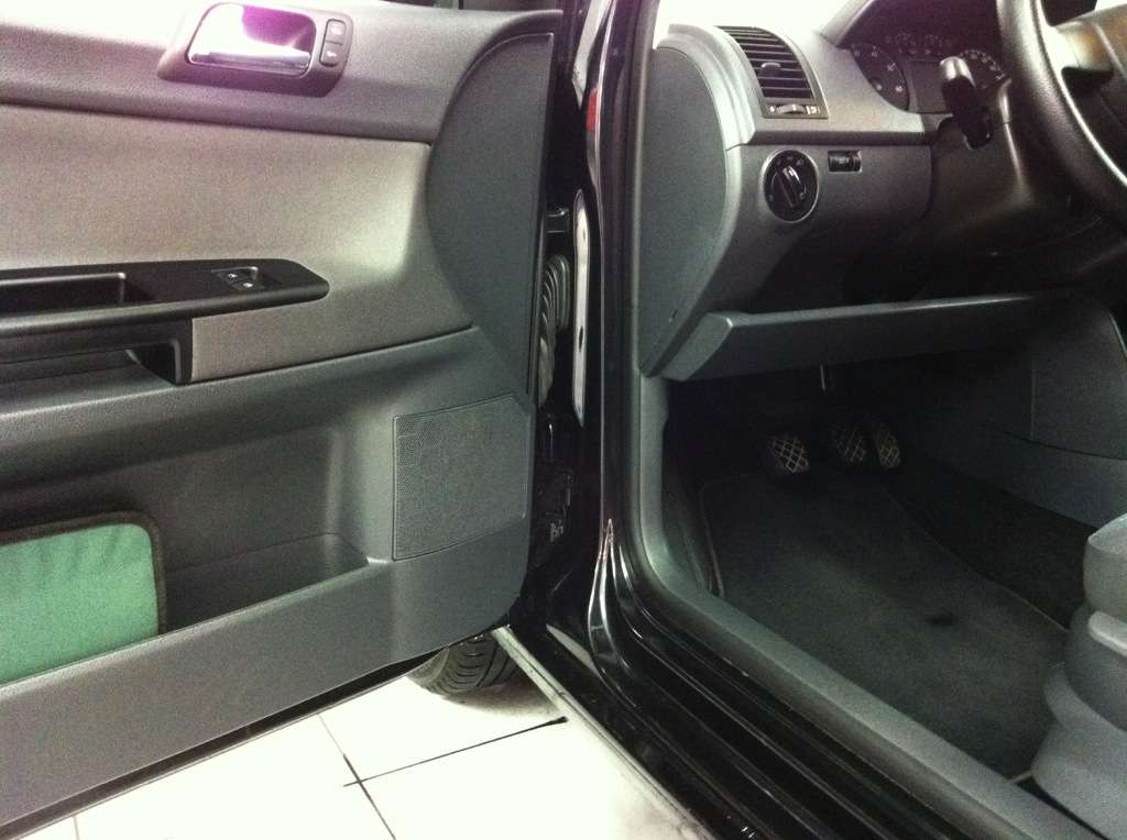 Fotografía de Aplicando CarPro Cquartz a Volkswagen Polo: vw polo cquartz 15