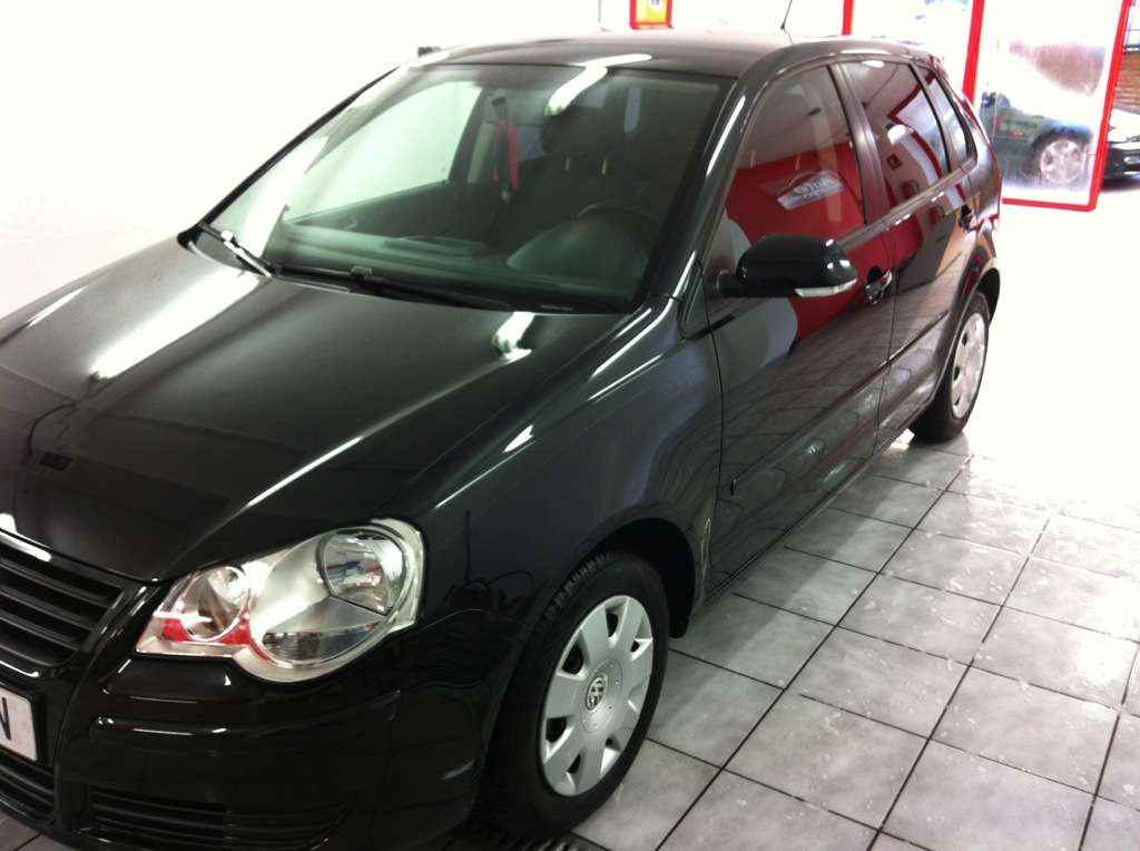 Fotografía de Aplicando CarPro Cquartz a Volkswagen Polo: vw polo cquartz 16