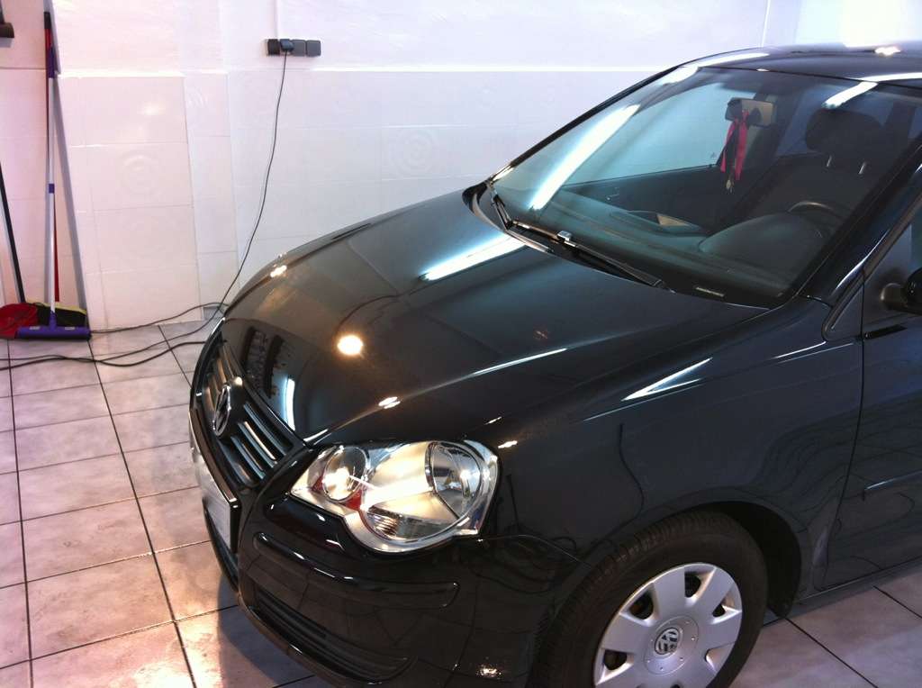 Fotografía de Aplicando CarPro Cquartz a Volkswagen Polo: vw polo cquartz 25