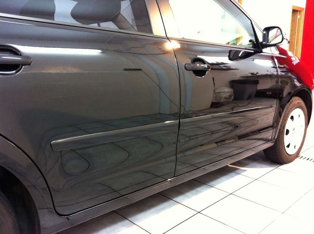 Fotografía de Aplicando CarPro Cquartz a Volkswagen Polo: vw polo cquartz 29